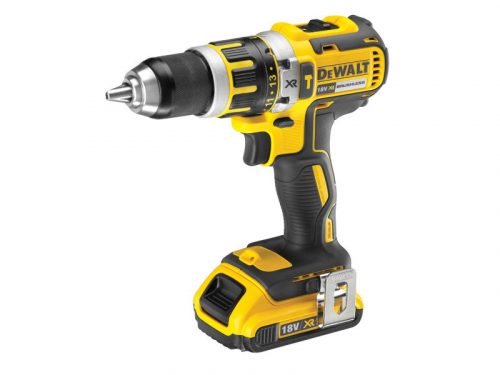 DEWALT Akkus ütvefúró-csavarozó 18 V szénkefe nélküli (2 x 2,0 Ah akku + töltő) DCD795D2